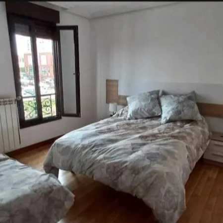 Apartment Spacious With Terrace In Camargo