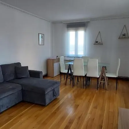 Spacious With Terrace In Camargo Apartment Maliano