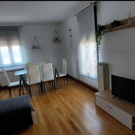 Apartment Spacious With Terrace In Camargo Maliano